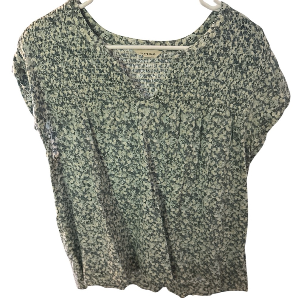 Lucky Brand Floral Print Women's Top PTP 22.5 L 24
